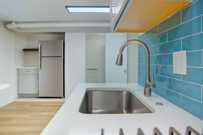 property at 1364 Lafayette St