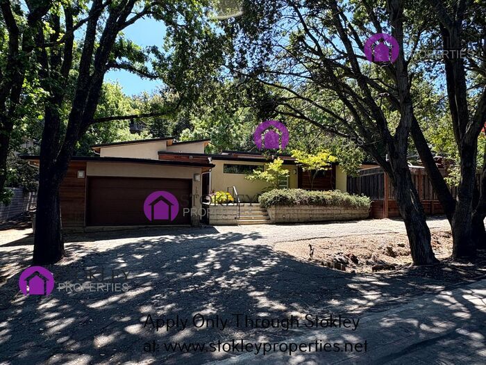 1804 Reliez Valley Rd in Lafayette, CA - Building Photo