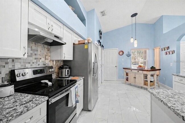 1379 Osprey Way in Apopka, FL - Building Photo - Building Photo