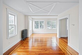 57 Yale St in Medford, MA - Building Photo - Building Photo