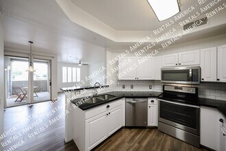 5303 N 7th St, Unit 232 in Phoenix, AZ - Building Photo - Building Photo