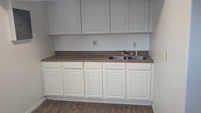 1745 N Waco Ave in Wichita, KS - Building Photo - Building Photo