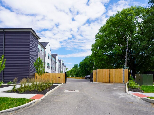 476 Taylor Apartments in Columbus, OH - Building Photo - Building Photo