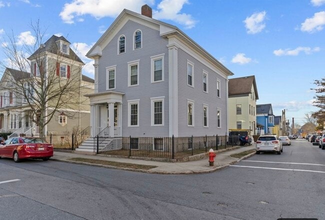 65 Chestnut St, Unit 1