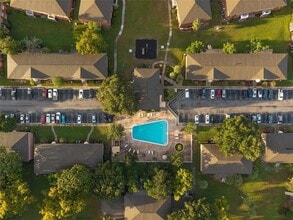 2521 Caper Ln, Unit 203 in Maitland, FL - Building Photo - Building Photo