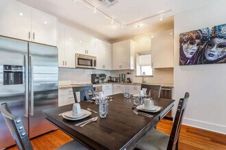 1111 Tulane Ave in New Orleans, LA - Building Photo - Building Photo