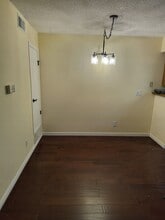 922 S Walden St, Unit 102 in Aurora, CO - Building Photo - Building Photo