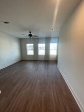 Farmville Lakes Apartments 605 in Auburn, AL - Foto de edificio - Interior Photo