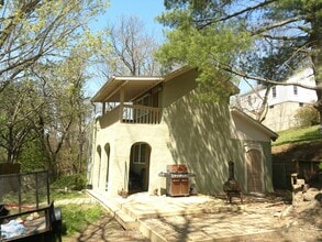450 Hill Terrace in Pulaski, VA - Building Photo - Building Photo