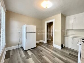 1657 7th St in Muskegon, MI - Building Photo - Building Photo