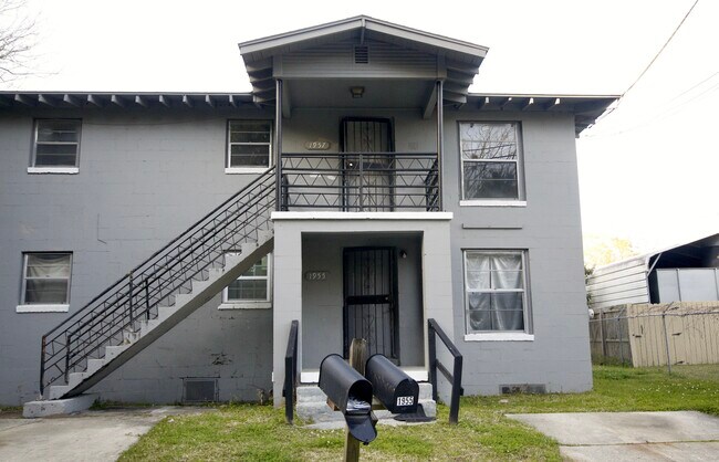 1957 W 44th St in Jacksonville, FL - Building Photo - Building Photo