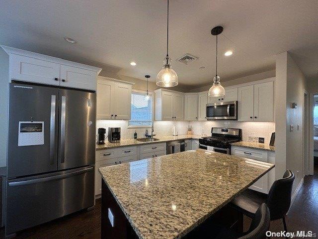 62 Green St in Huntington, NY - Building Photo - Building Photo