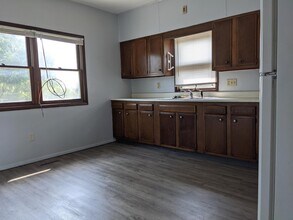 1 1st St SE in Oelwein, IA - Building Photo - Building Photo