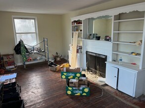 200 Maple Rd in Wilkes-Barre, PA - Foto de edificio - Building Photo