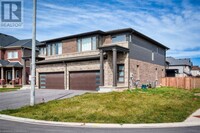 4235 Shuttleworth Dr in Niagara Falls, ON - Building Photo - Building Photo