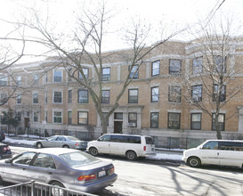 2014-2016 N Howe St in Chicago, IL - Building Photo - Building Photo