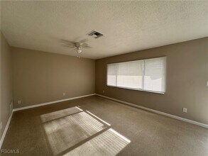 315 Rushmore Ave N in Lehigh Acres, FL - Building Photo - Building Photo