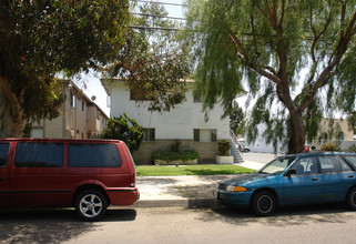 Bayview II Apartments in Chula Vista, CA - Building Photo - Building Photo