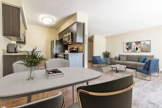 Brookside Oaks in Sunnyvale, CA - Foto de edificio - Building Photo