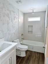 307 N Ennis St in Houston, TX - Building Photo - Building Photo