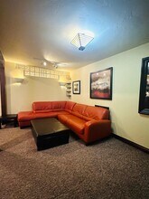 225 Eagle Dr in Avon, CO - Building Photo - Building Photo