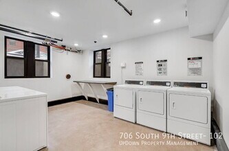 706 S 9th St in Minneapolis, MN - Building Photo - Building Photo