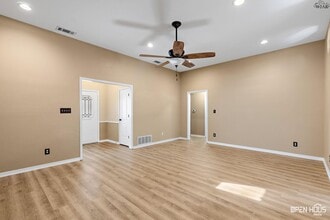 4708 Stansbury Ln in Wichita Falls, TX - Building Photo - Building Photo