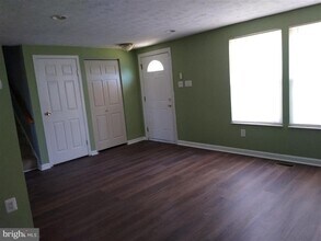 8669 Cooperhawk Ct in Columbia, MD - Building Photo - Building Photo