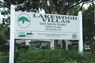 Lakewood Villas in Leesburg, FL - Building Photo - Building Photo