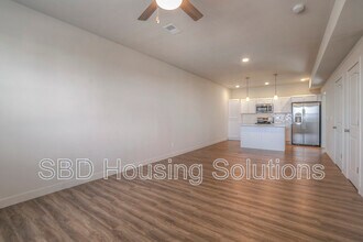 27402 E Oak Vw Dr in Lone Jack, MO - Building Photo - Building Photo