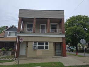 348 N Hardesty Ave, Unit 348 in Kansas City, MO - Building Photo - Building Photo