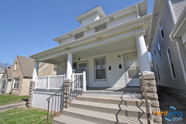 property at 1640 E St