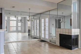 3420 Country Club Dr W in Irving, TX - Building Photo - Building Photo