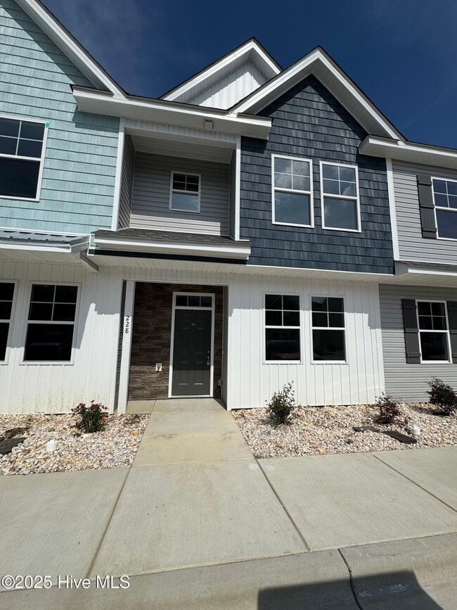 property at 228 Sandy Cv Ln