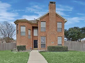 4008 Briarbend Rd in Dallas, TX - Building Photo