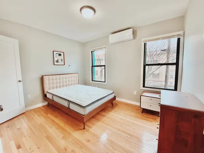 property at 2414 Snyder Ave