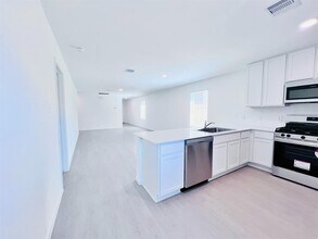 1484 Cactus Rose Dr in Conroe, TX - Building Photo - Building Photo
