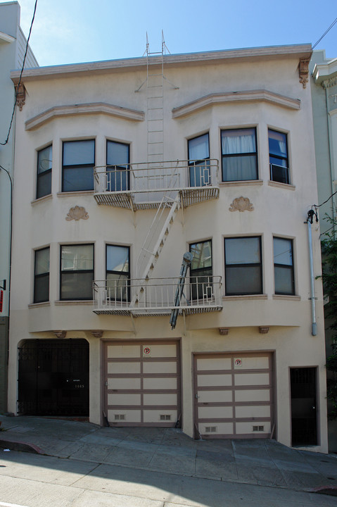 1465 Washington St in San Francisco, CA - Building Photo