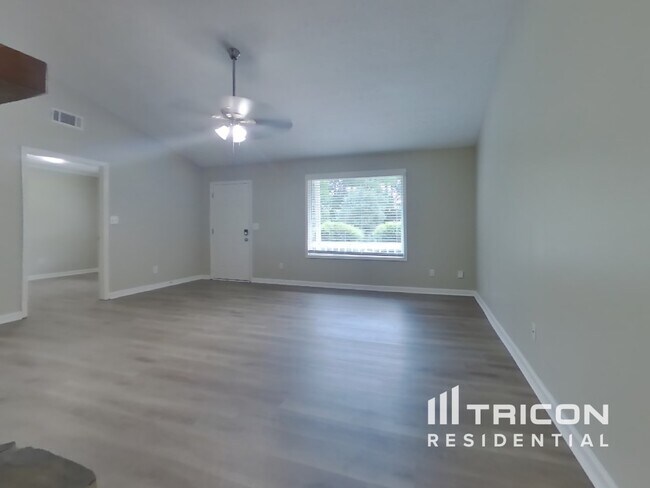 337 Knollwood Ln in Woodstock, GA - Building Photo - Building Photo