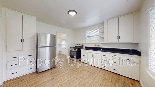 property at 20028 Loop St