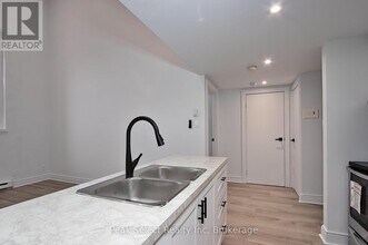 20 Water St S in St Marys, ON - Building Photo - Building Photo