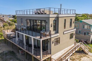 4 Atlantic Ave in Islip, NY - Building Photo