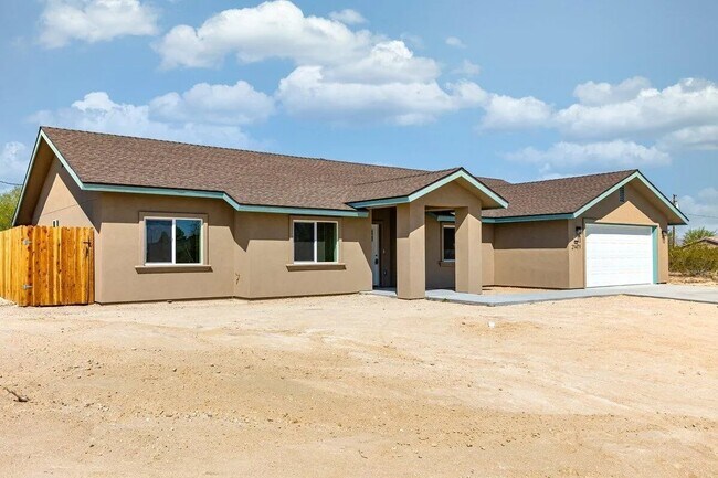 21471 Reed Pl in California City, CA - Building Photo - Building Photo