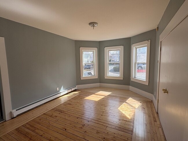 27 4th St in Attleboro, MA - Building Photo - Building Photo