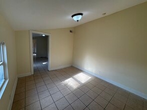 1112 Monroe St, Unit 1112 Monroe in New Orleans, LA - Building Photo - Building Photo