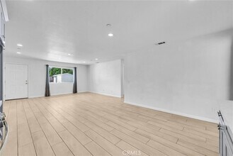 9321 Sage Ave in Riverside, CA - Building Photo - Building Photo