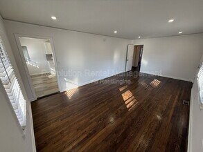 2065 Cambridge Ave in Atlanta, GA - Building Photo - Building Photo