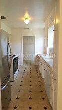 2676 Narcissus Dr in San Diego, CA - Building Photo - Building Photo