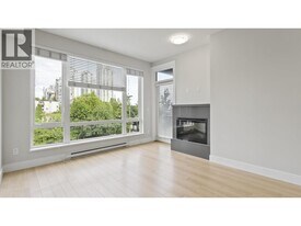 1188 Johnson St in Coquitlam, BC - Building Photo