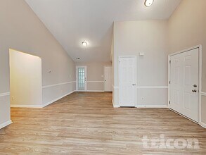 5513 Southminster Ln in Charlotte, NC - Building Photo - Building Photo